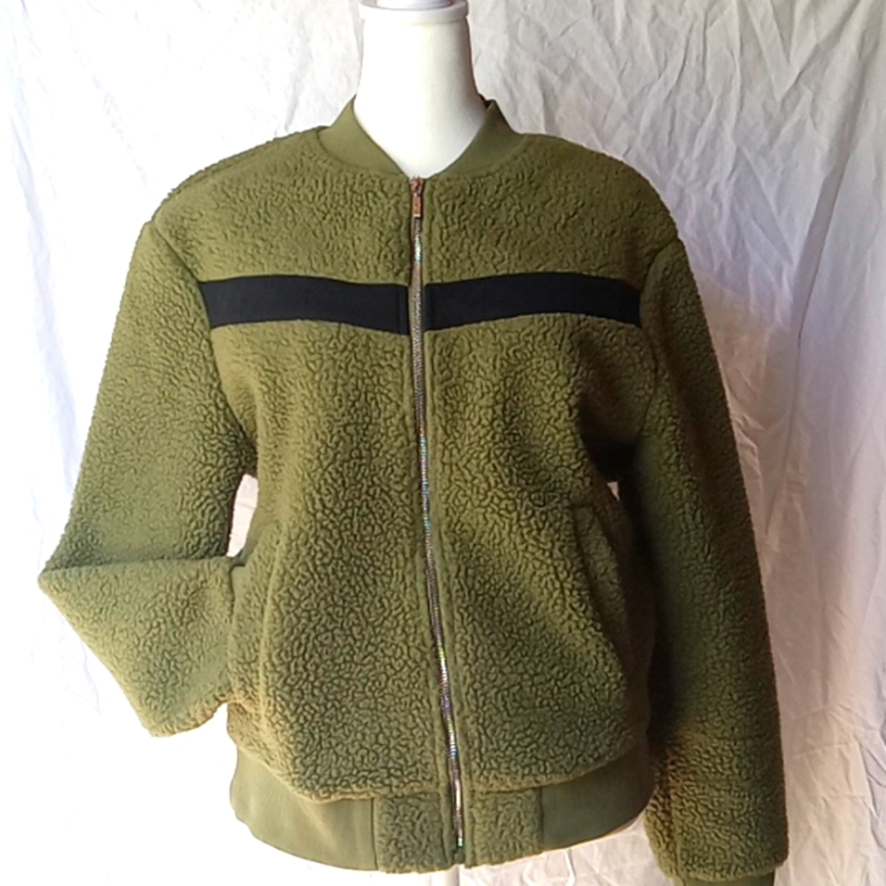 ZYIA Active Flying V Fleece Teddy Bomber Jacket Size S Army Green - Picture 2 of 10
